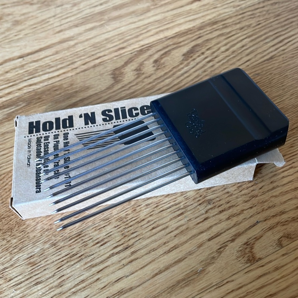 Pampered Chef Hold ‘N Slice